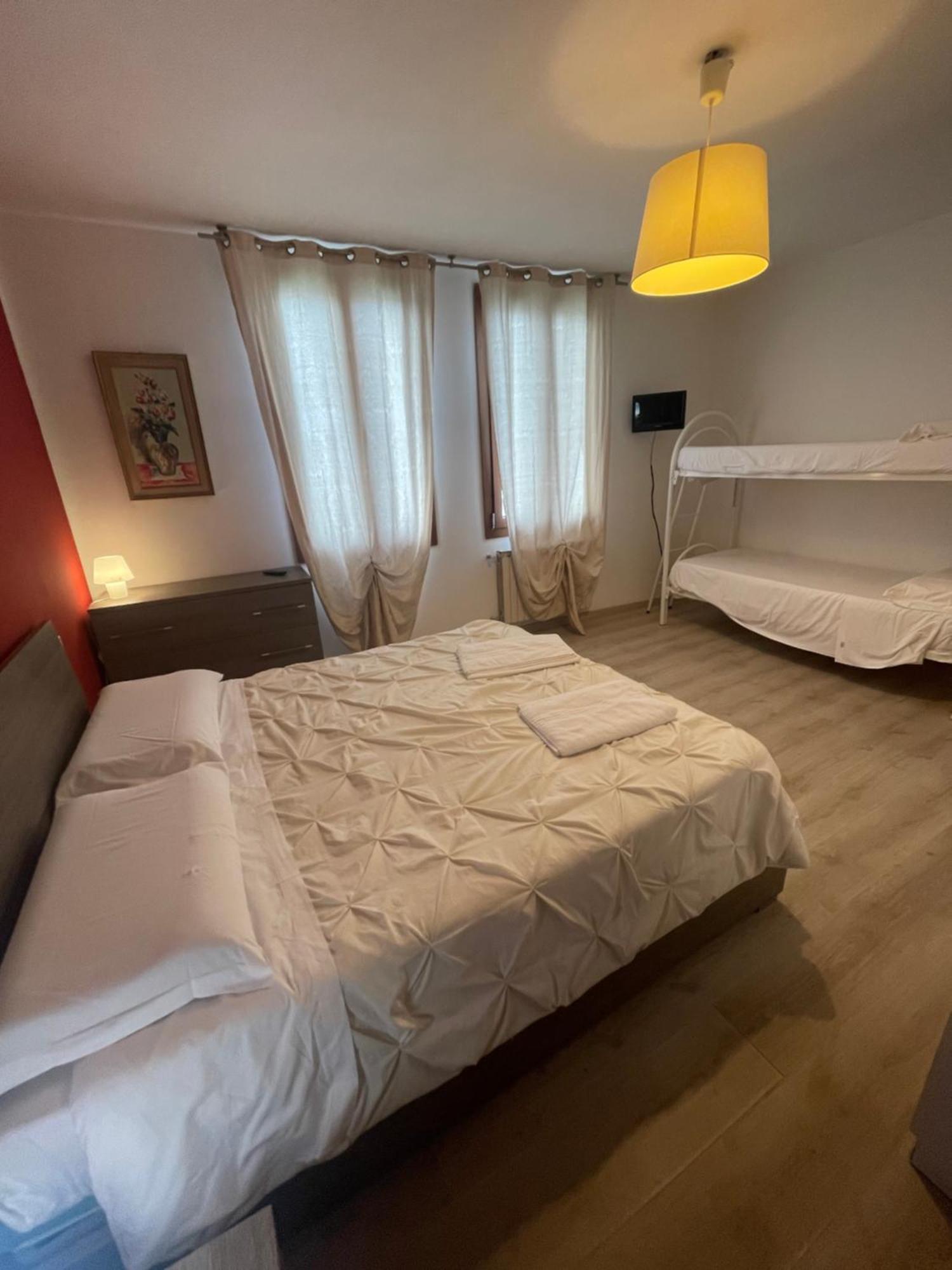 Romantic Enchantment With Private Bathroom Venezia Esterno foto